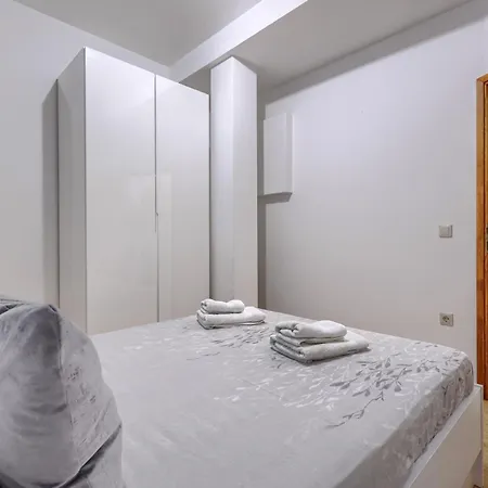 Milankovic-3 By Interhome Apartment
